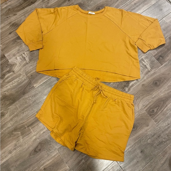 Zenana Outfitters Sweaters - Zenana French Terry Raglan Sleeve Oversized Top & Short Set Golden Mustard